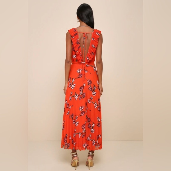 Lulu’s Loved By You Red Orange Floral Pleated Chiffon Maxi - Picture 2 of 13